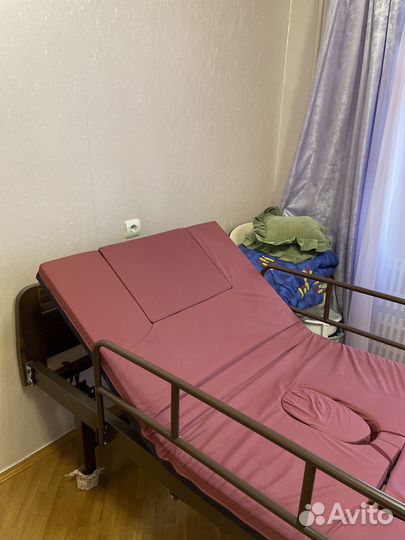 Продам кровать медицинскую для лежачих больных