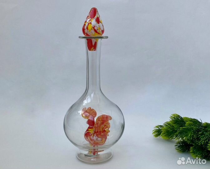 Стеклянный графин с петухом внутри, СССР