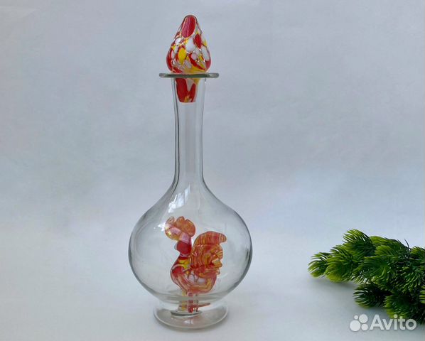 Стеклянный графин с петухом внутри, СССР