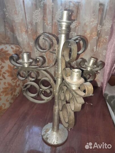 Старинный бронзовый подсвечник