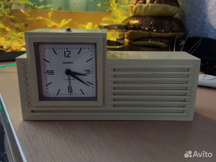 Настольные часы