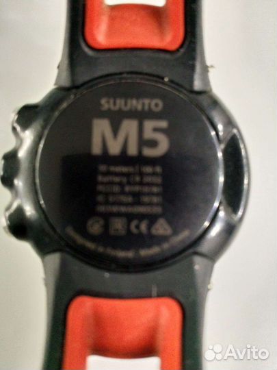 Смарт часы suunto M5