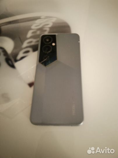 TECNO Pova 4 Pro, 8/256 ГБ