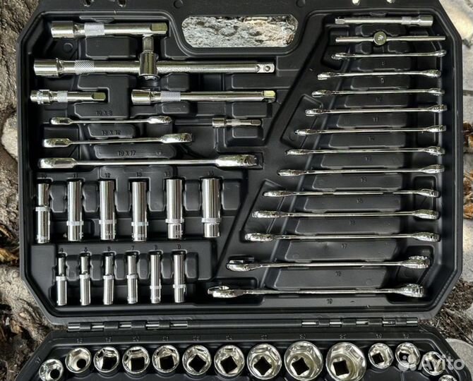 Набор инструментов 151 предмет в кейсе