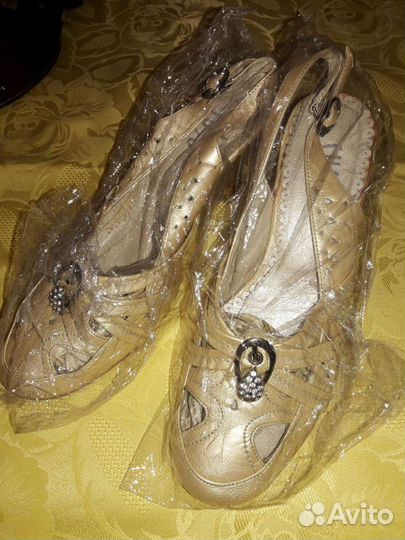 Босоножки женские 38 размер натуральная кожа