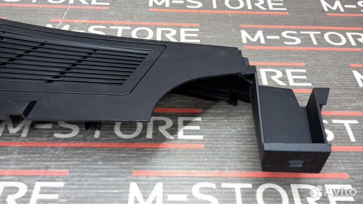 Пластик багажника левый Bmw X3 E83 N52B25A 2010