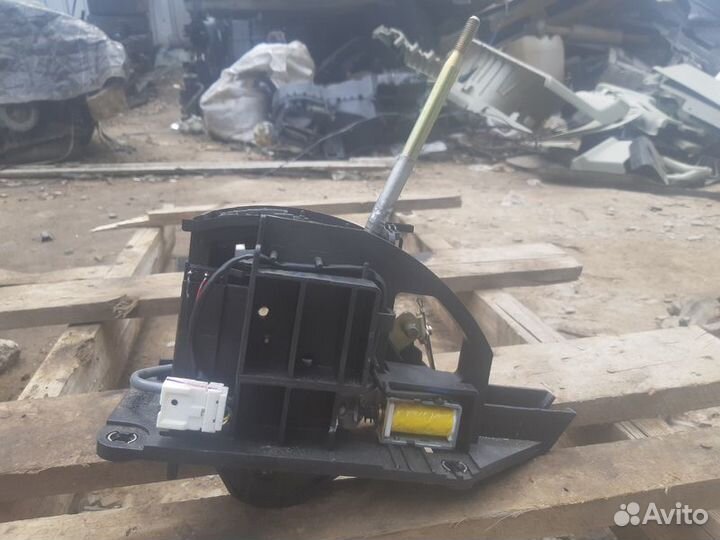 Кулиса АКПП Infiniti QX56