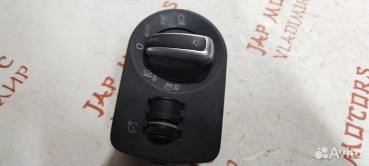 Переключатель света Audi A3 8P caxa 1.4 2012
