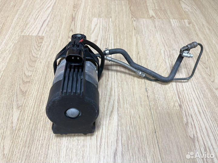 Насос гидравлический BMW E60 E65/E66/E67 E65