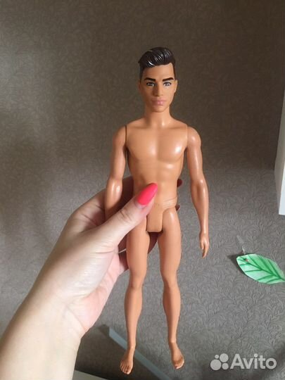 Кукла кен красавчик