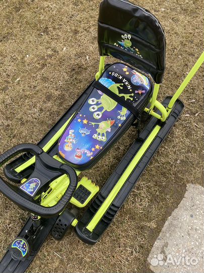 Снегокат с ручкой Nika Kids