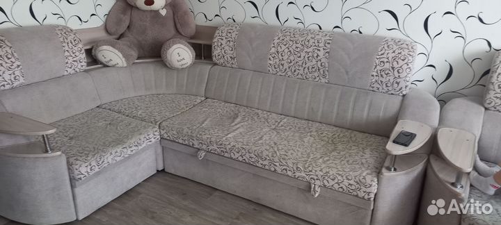 Угловой диван бу