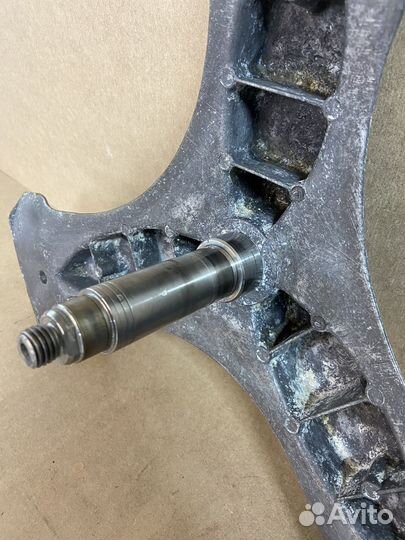 Крестовина от стиральной машины Bosch Logixx 7