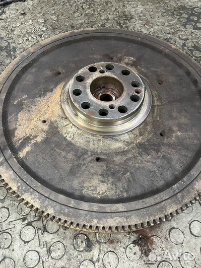 Маховик Scania