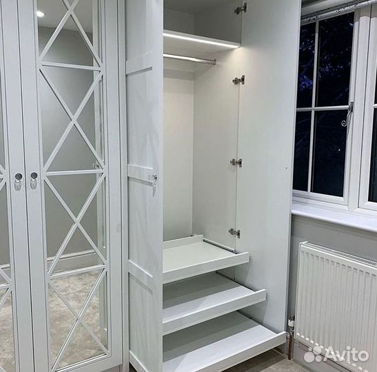 Шкаф распашной/ Шкаф