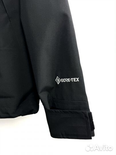 Ветровка TNF gore tex черная