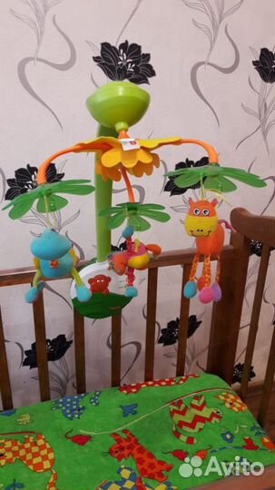 Детский музыкальный мобиль для детской кроватки