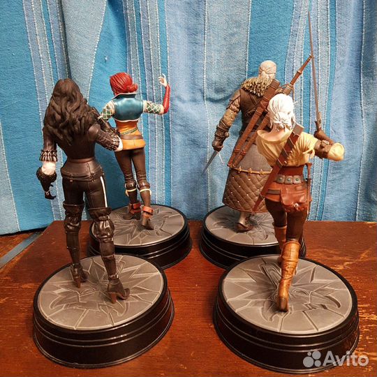 Фигурки Ведьмак Dark Horse