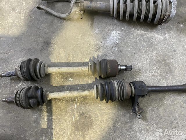 Привод Киа Маджентис 1 МКПП левый