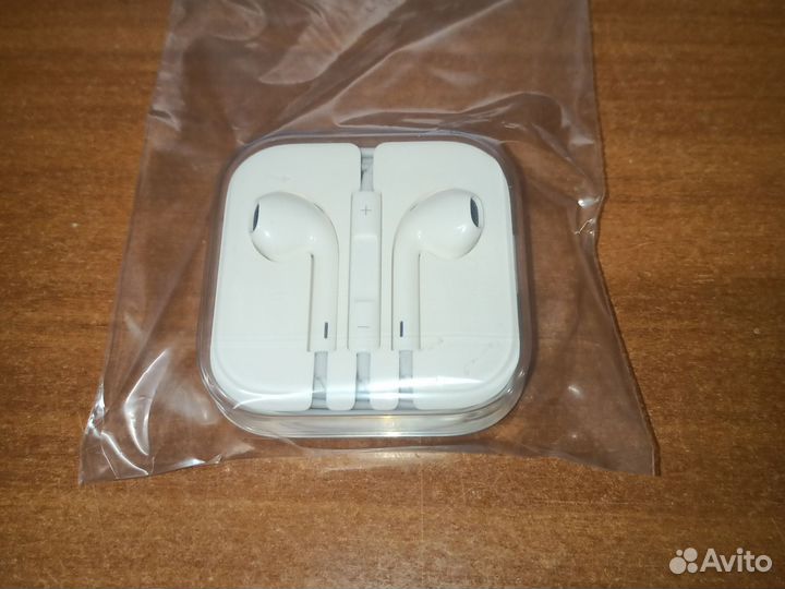 Наушники earpods