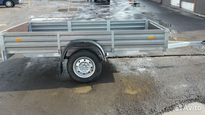 Прицеп с бобышкой для тента (300х151) Ее