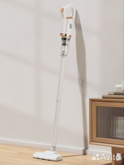 Вертикальный пылесос