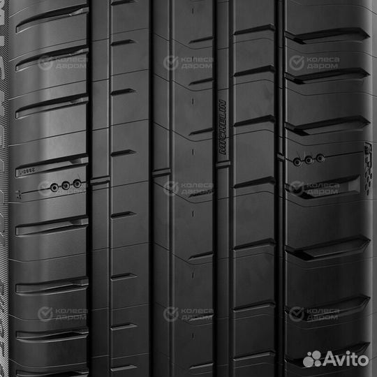 Michelin Pilot Sport 5 275/40 R19 105Y