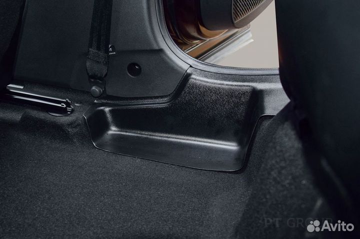 Накладки на ковролин Renault Arkana (4 штуки)