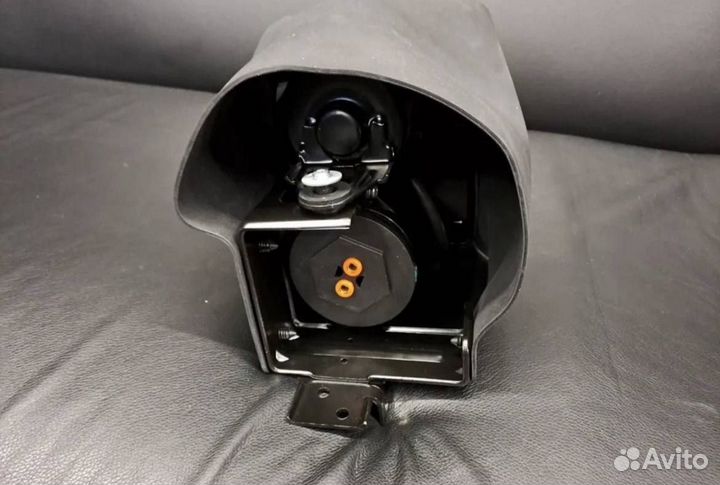 Компрессор пневмо подвески Инфинити QX56 QX80