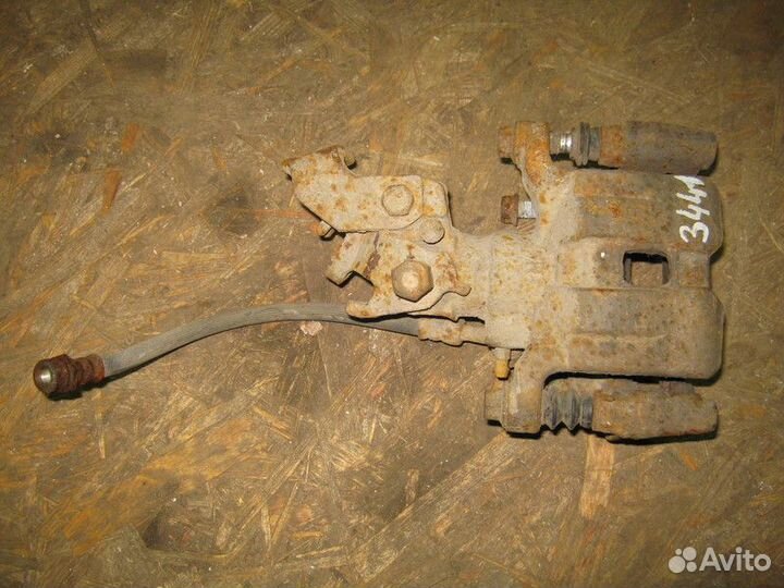 Суппорт задний правый Mazda 6 GG