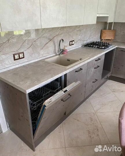 Кухонный гарнитур без ручек CN:027754