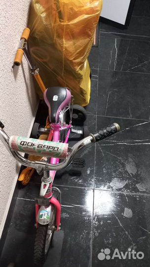 Детский велосипед и самокат