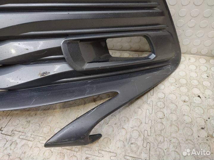 Решетка бампера передняя Toyota Camry XV70 2017