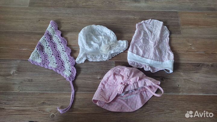 Детские вещи пакетом, шапки, носки