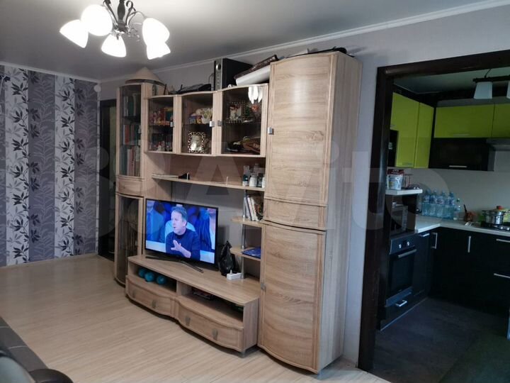 2-к. квартира, 42 м², 3/5 эт.