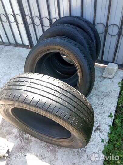 Bridgestone Dueler H/T 215/60 R17 и 215/60 R17