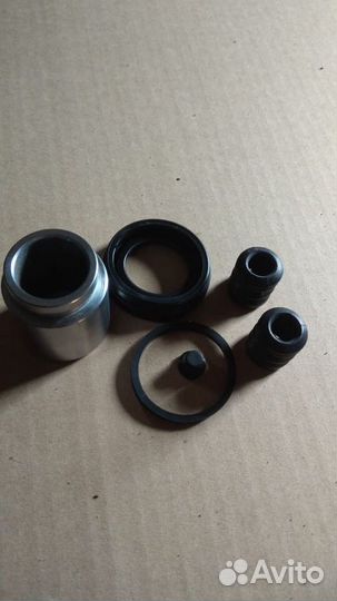 Ремкомплект заднего суппорта санг енг