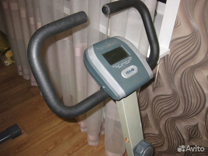 Велотренажер Torneo Riva