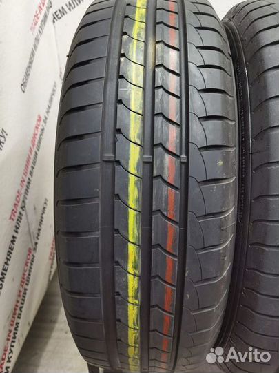 Goodyear EfficientGrip 195/60 R16 89H