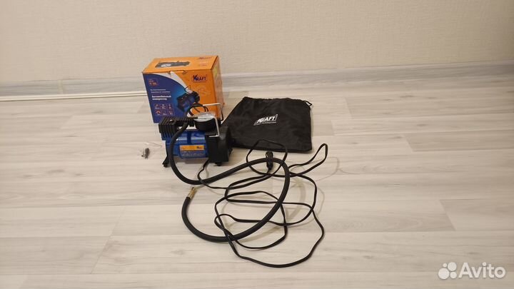 Автомобильный компрессор Новый