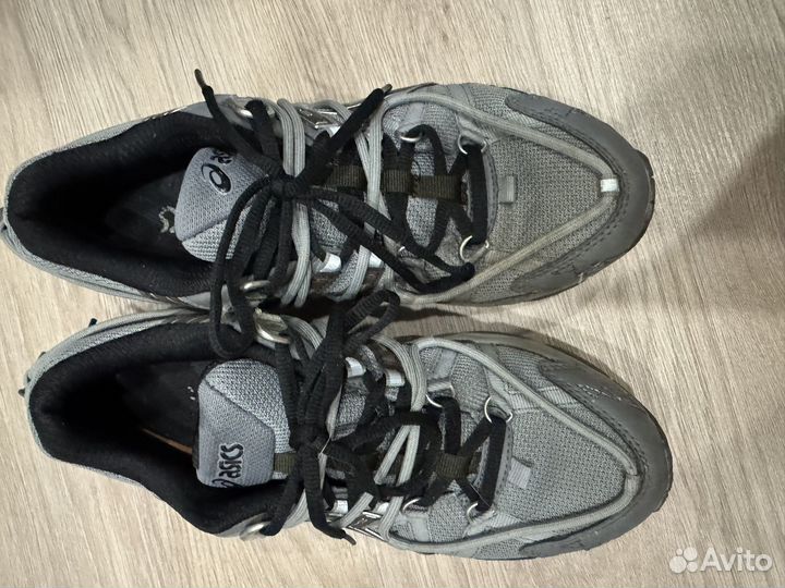 Кроссовки женские 38,5-39