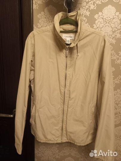 3 куртки размер M отдам