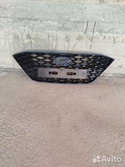 Решетка радиатора hyundai solaris