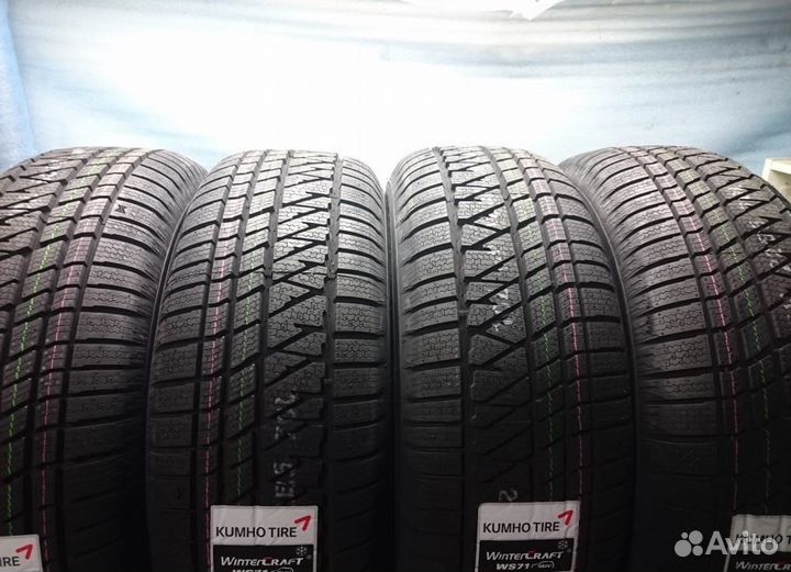 Kumho WinterCraft WS71 215/70 R16 100T