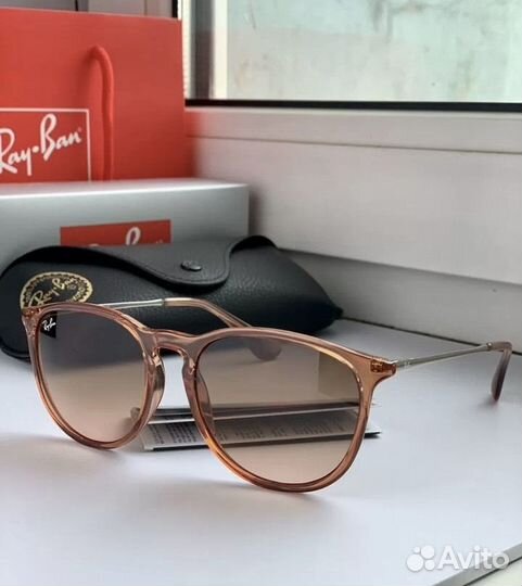 Солнцезащитные очки ray ban Erika прозрачные