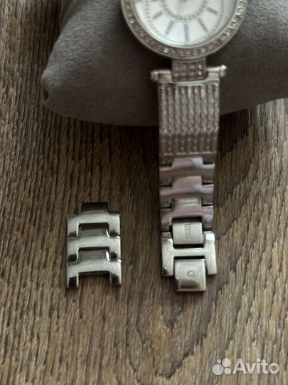 Часы guess женские