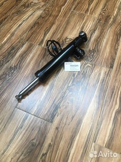 Амортизатор для бмв х5 с vdc 33527856495