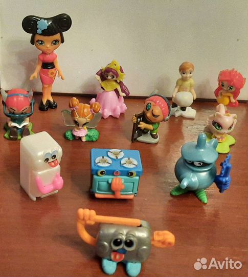 Киндер сюрприз поштучно и комплектом