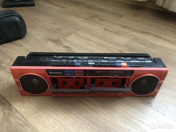 Двухкассетная магнитола international б/у