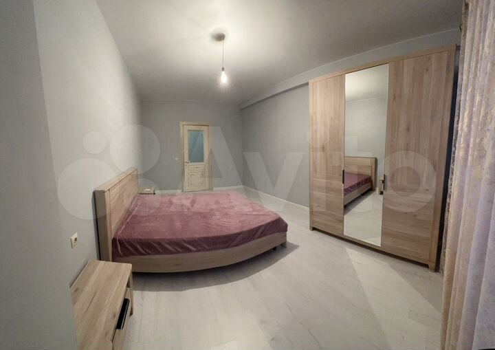 2-к. квартира, 65 м², 3/7 эт.